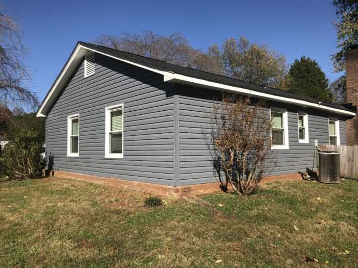 Vinyl siding contractors